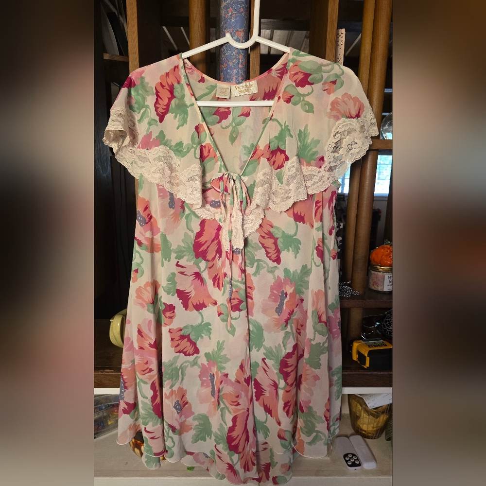 Victoria's Secret Pink and Green Floral Vintage Nightgown Small